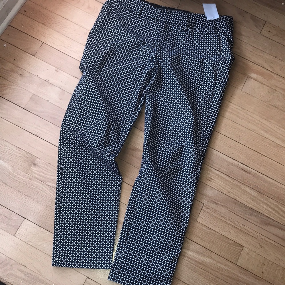 Black and white graphic pants